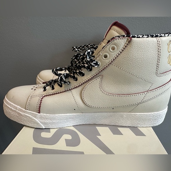 Nike SB Zoom Blazer Mid QS Welcome Skateboarding Limited # Produced Sz 8.5 - NEW - Picture 12 of 15